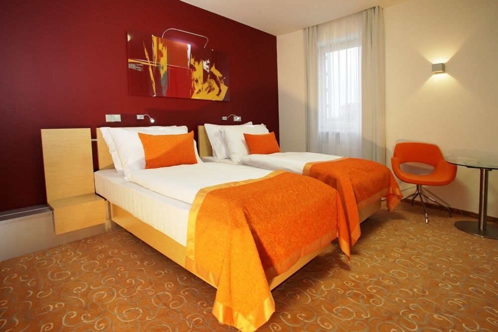 Orea Hotel Atrium Отроковице Экстерьер фото